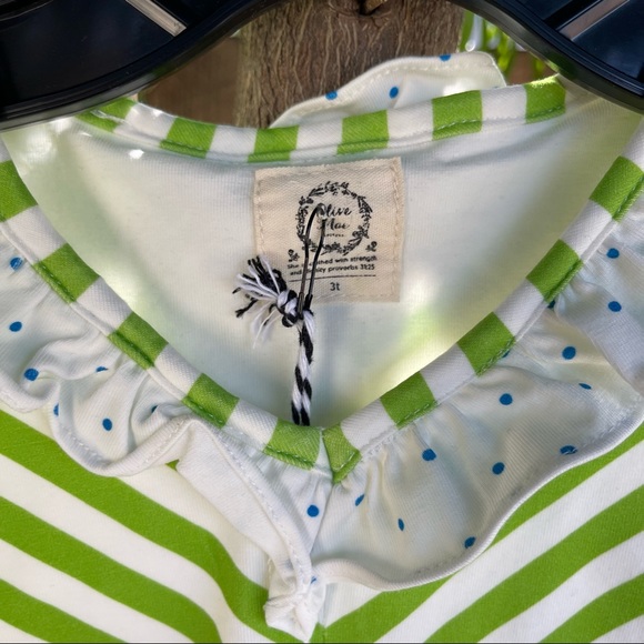 Olive Mae V-Neck Flutter Dress size 3T - Picture 3 of 5